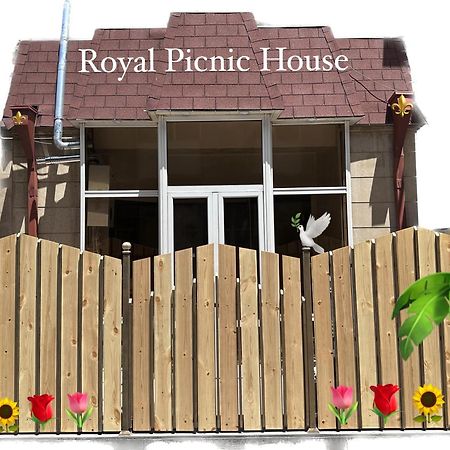 Royal Picnic House Villa Yerevan Ngoại thất bức ảnh
