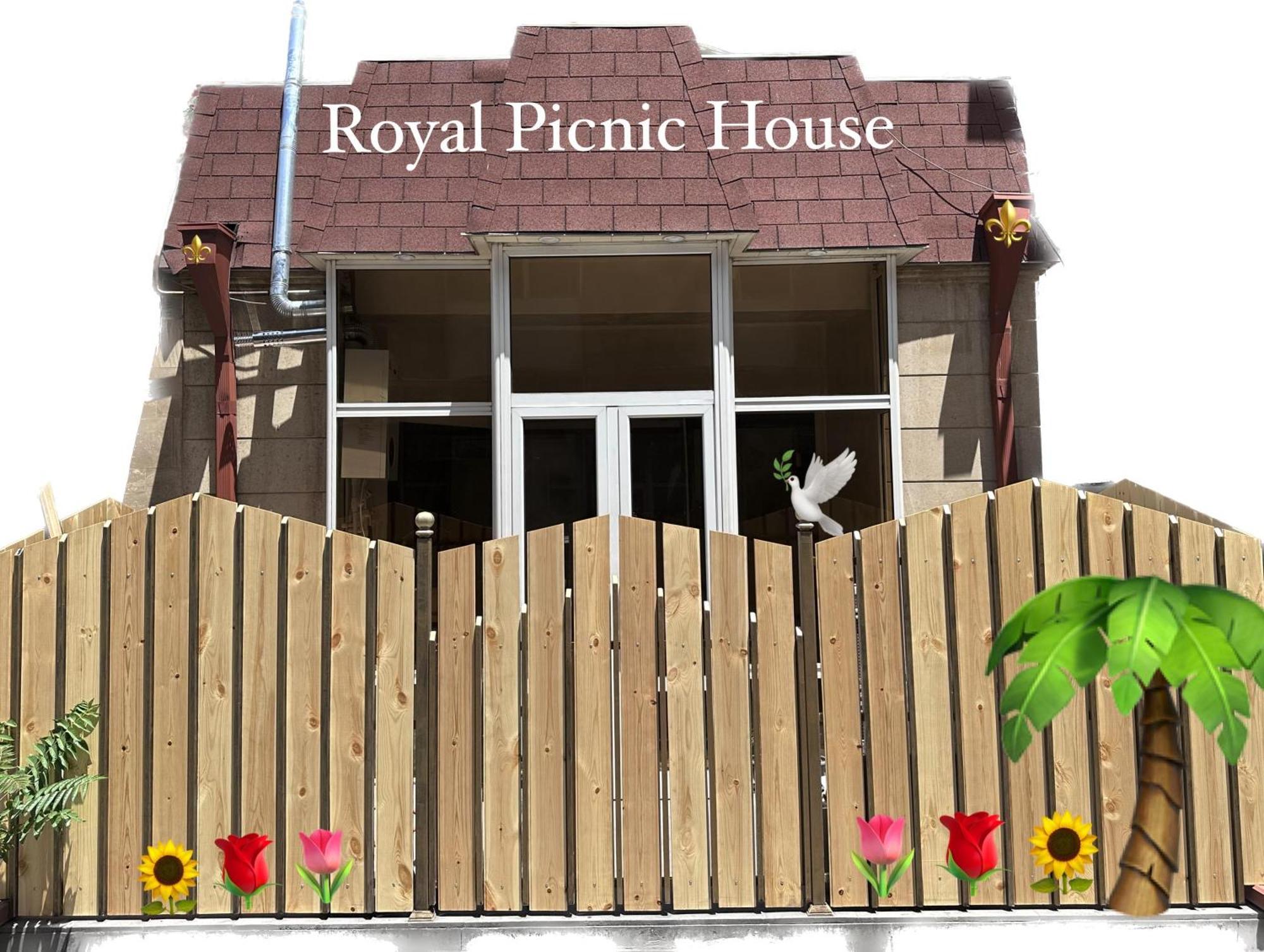 Royal Picnic House Villa Yerevan Ngoại thất bức ảnh